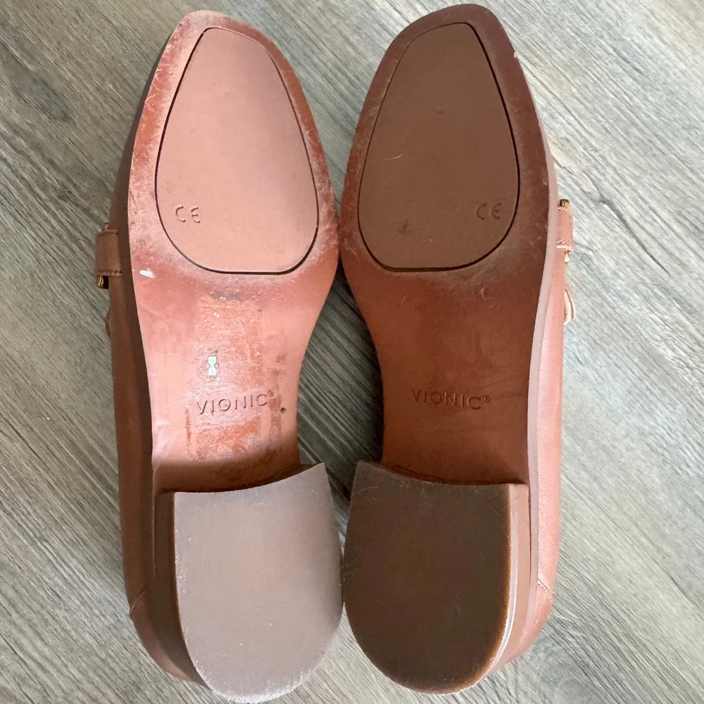 Vionic Mizelle Tan Leather Chain Link Loafers Womens‎ 6.5 Shoes
